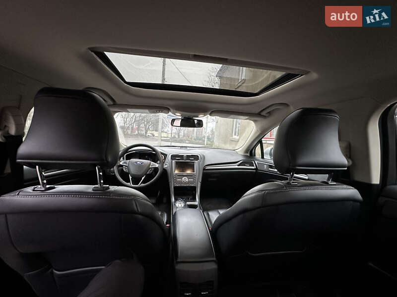 Седан Ford Fusion 2018 в Харькове