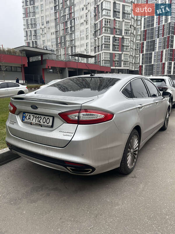 Седан Ford Fusion 2016 в Киеве фото 3 Седан Ford Fusion 2016 в Киеве