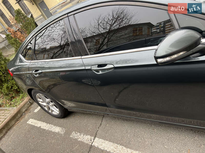 Седан Ford Fusion 2015 в Киеве фото 4 Седан Ford Fusion 2015 в Киеве