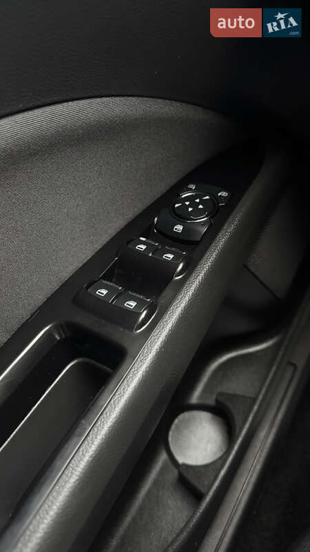 Седан Ford Fusion 2014 в Львове фото 20 Седан Ford Fusion 2014 в Львове