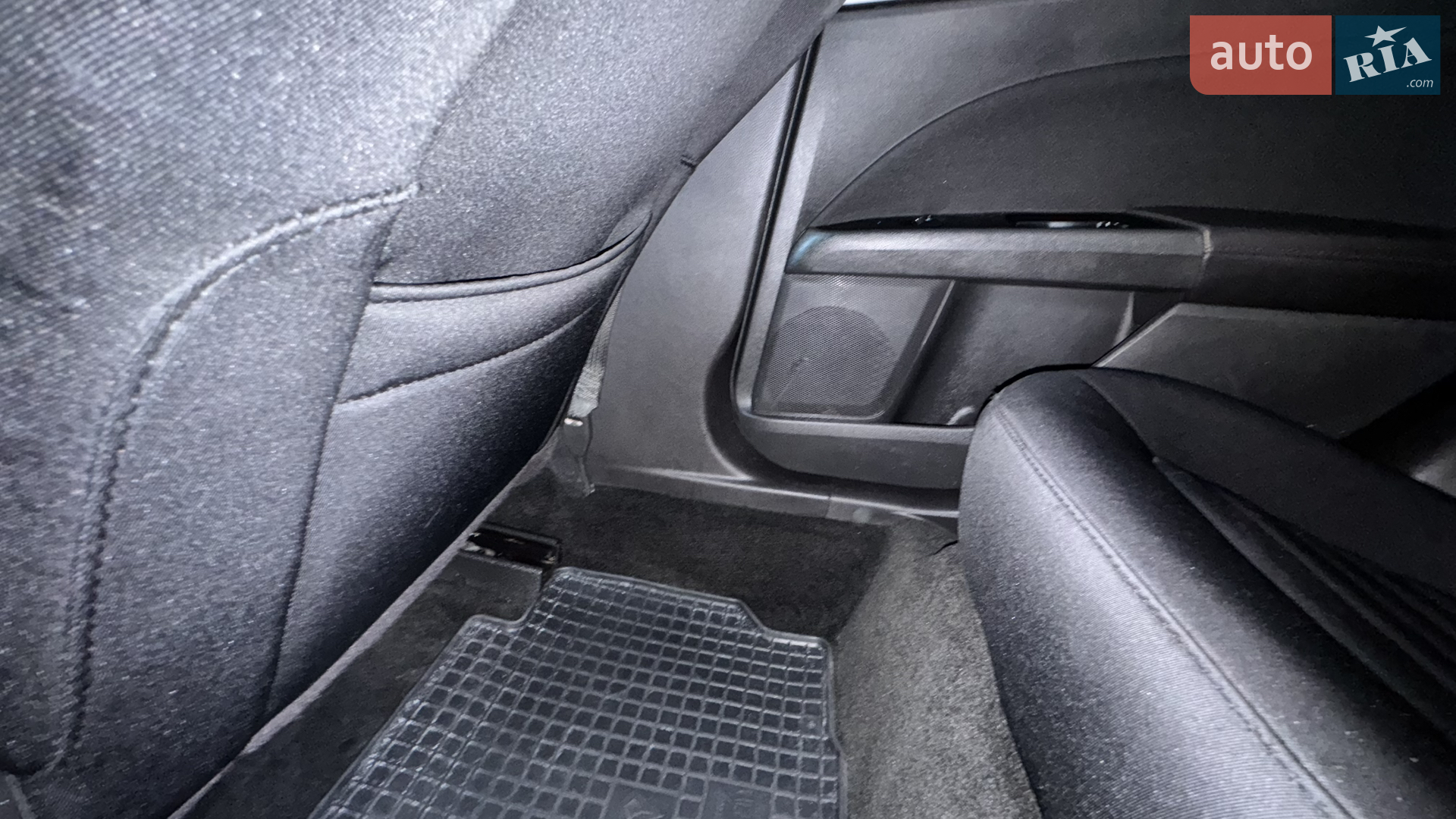 2014 Ford Fusion - мініатюра 33