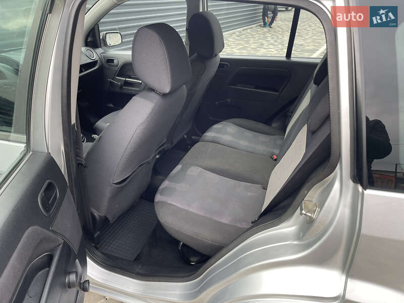 Хэтчбек Ford Fusion 2008 в Николаеве фото 9 Хэтчбек Ford Fusion 2008 в Николаеве