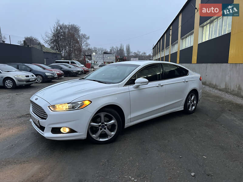 Седан Ford Fusion 2014 в Нежине