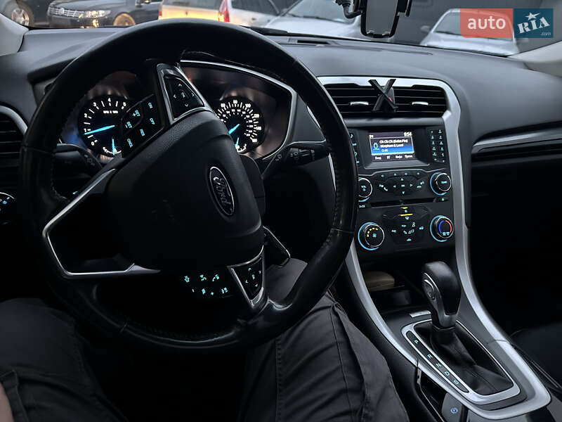 Седан Ford Fusion 2014 в Нежине