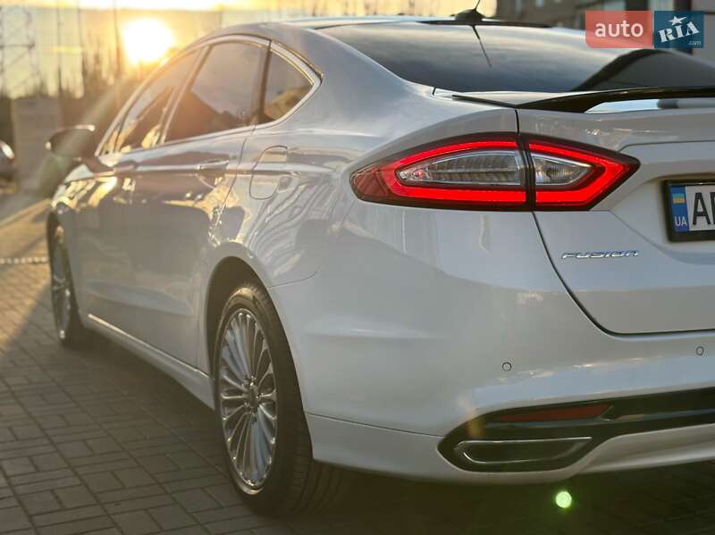 Седан Ford Fusion 2014 в Николаеве