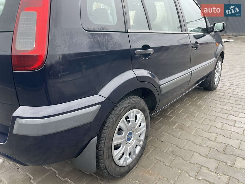 Хэтчбек Ford Fusion 2007 в Баре