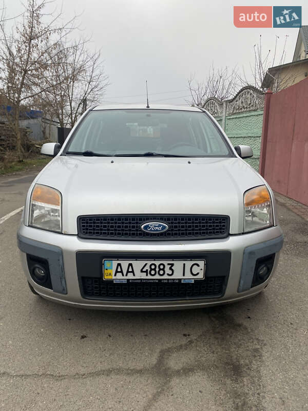 Хэтчбек Ford Fusion 2009 в Киеве