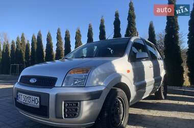 Хэтчбек Ford Fusion 2008 в Надворной