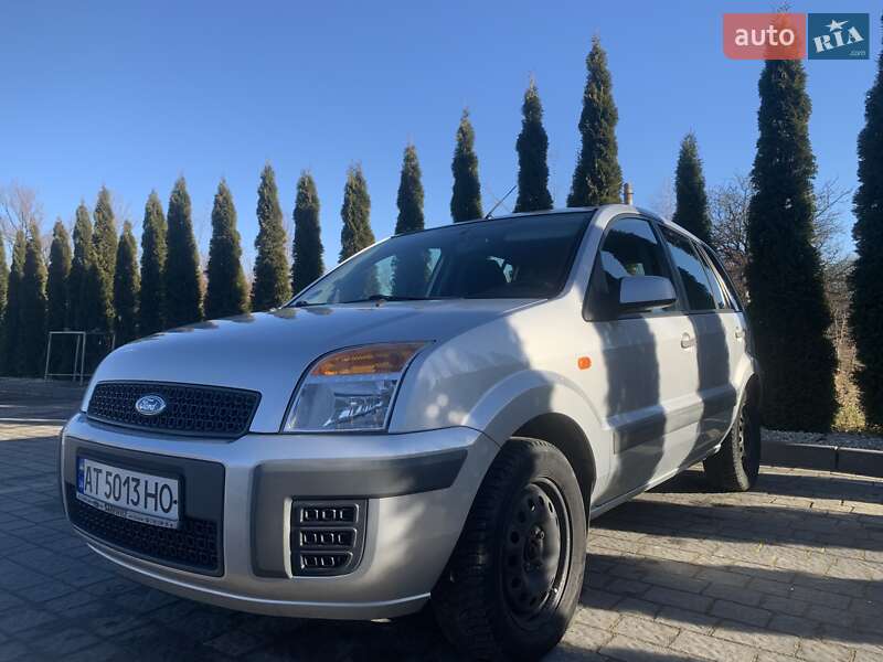 Хэтчбек Ford Fusion 2008 в Надворной фото Хэтчбек Ford Fusion 2008 в Надворной