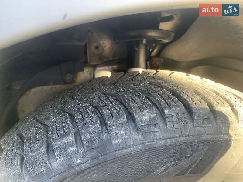 Хэтчбек Ford Fusion 2008 в Надворной фото 16 Хэтчбек Ford Fusion 2008 в Надворной