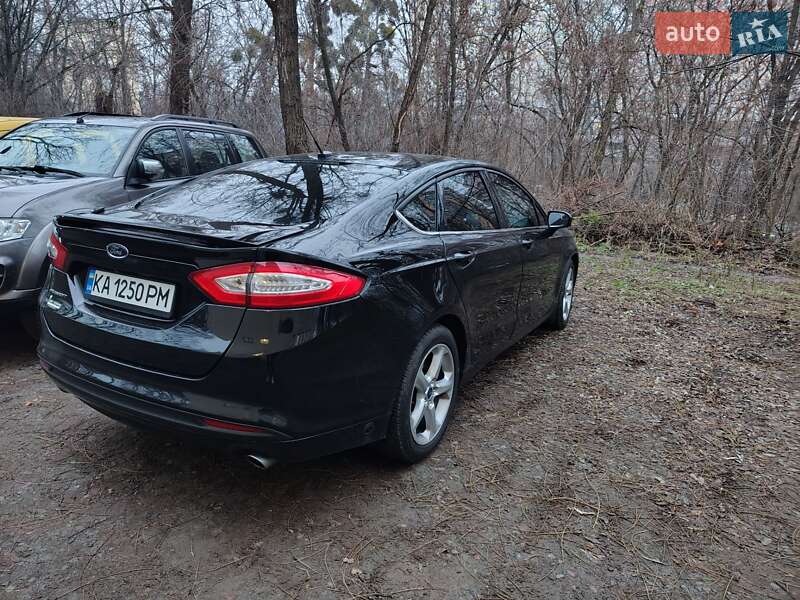 Седан Ford Fusion 2016 в Киеве фото 9 Седан Ford Fusion 2016 в Киеве