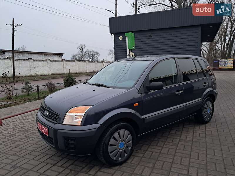 Хэтчбек Ford Fusion 2009 в Прилуках