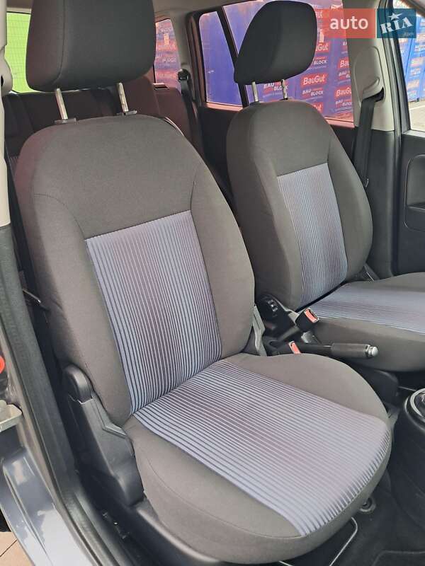 Хэтчбек Ford Fusion 2009 в Прилуках