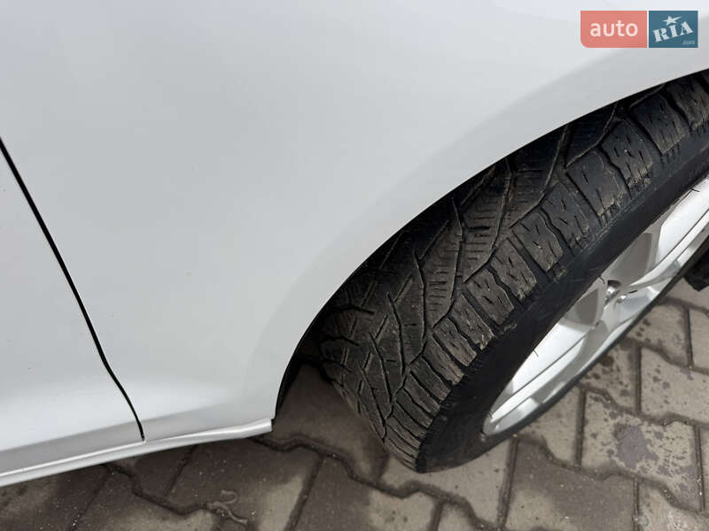 Седан Ford Fusion 2016 в Тернополе фото 26 Седан Ford Fusion 2016 в Тернополе