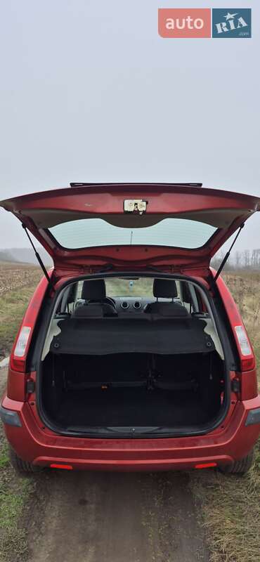 Хэтчбек Ford Fusion 2005 в Ладыжине фото 37 Хэтчбек Ford Fusion 2005 в Ладыжине