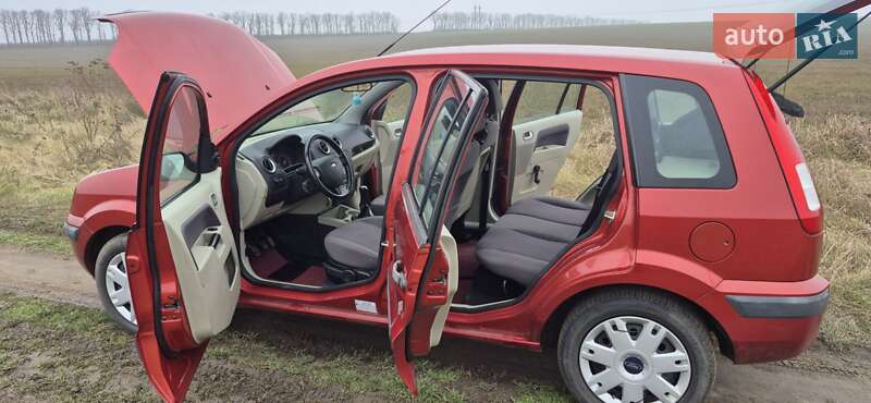 Хэтчбек Ford Fusion 2005 в Ладыжине фото 47 Хэтчбек Ford Fusion 2005 в Ладыжине