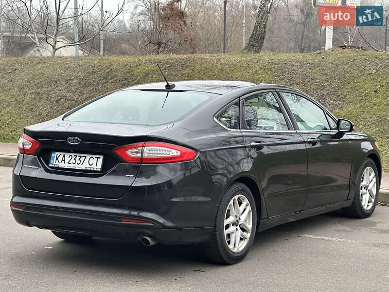 Седан Ford Fusion 2014 в Киеве