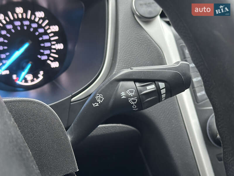 Седан Ford Fusion 2014 в Киеве