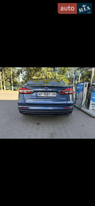 Седан Ford Fusion 2018 в Кривом Роге