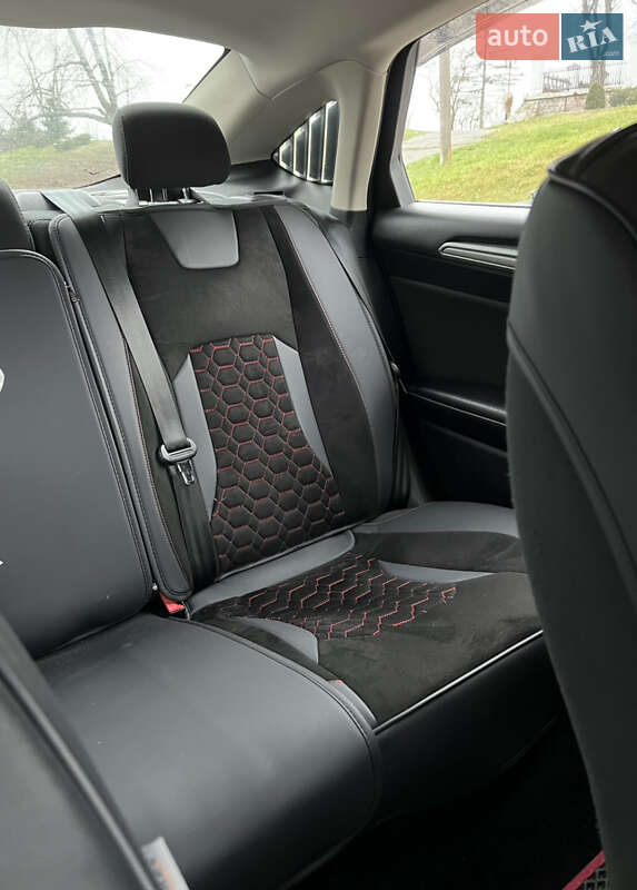 Седан Ford Fusion 2016 в Киеве