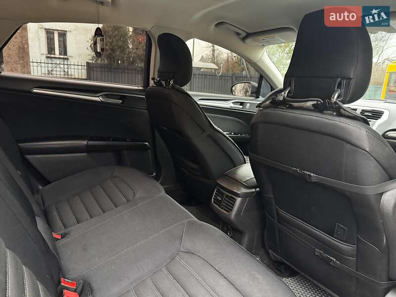 Седан Ford Fusion 2013 в Киеве