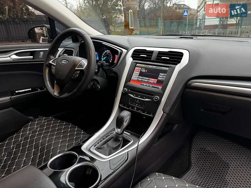Седан Ford Fusion 2013 в Киеве