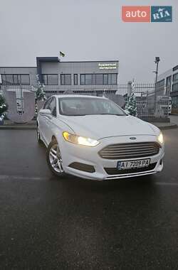 Седан Ford Fusion 2012 в Софіївській Борщагівці