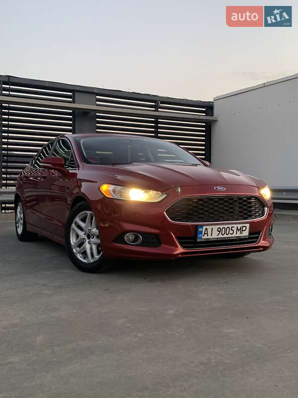 Седан Ford Fusion 2015 в Киеве
