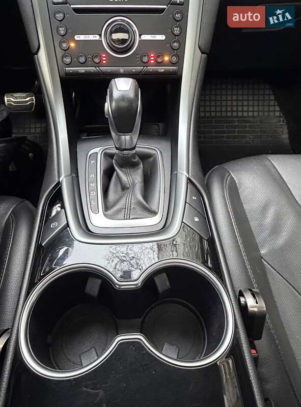 Седан Ford Fusion 2016 в Киеве