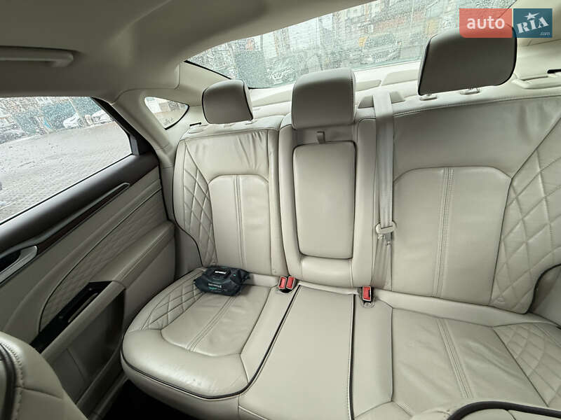 Седан Ford Fusion 2016 в Киеве фото 16 Седан Ford Fusion 2016 в Киеве