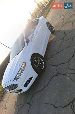 Седан Ford Fusion 2016 в Дніпрі