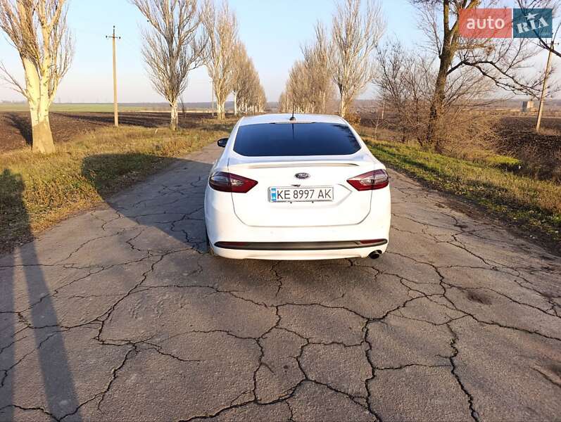 Седан Ford Fusion 2016 в Днепре