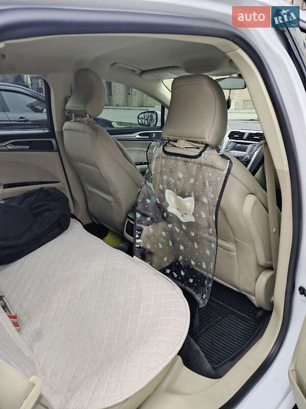 Седан Ford Fusion 2015 в Запорожье