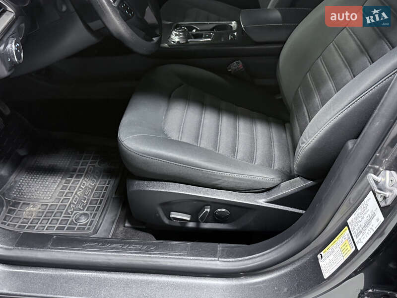 Седан Ford Fusion 2017 в Одессе