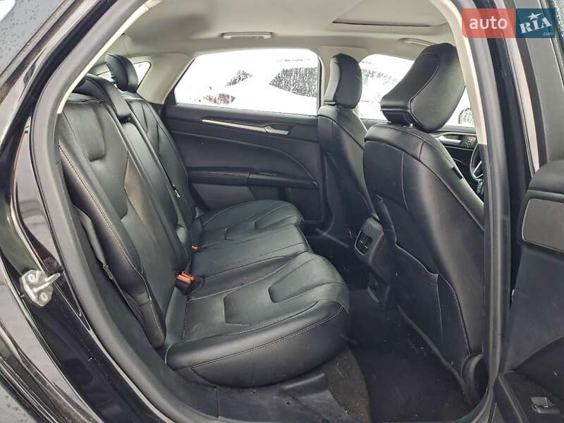 Седан Ford Fusion 2020 в Тернополі