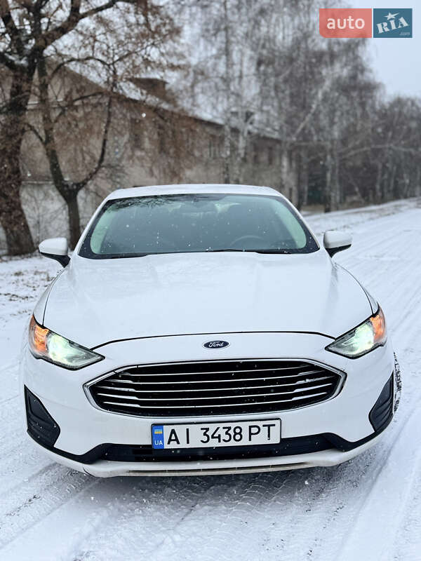 Ford Fusion 2019