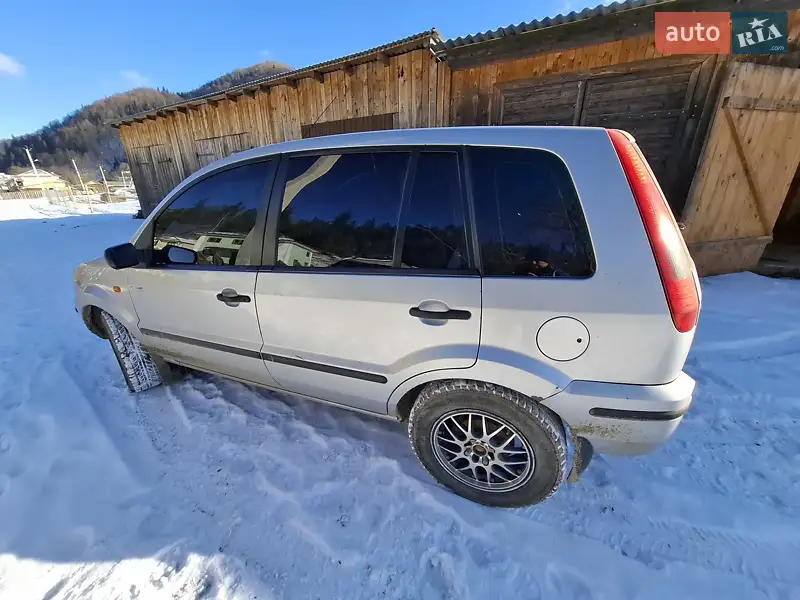 Ford Fusion 2005
