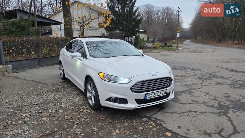 Ford Fusion 2015