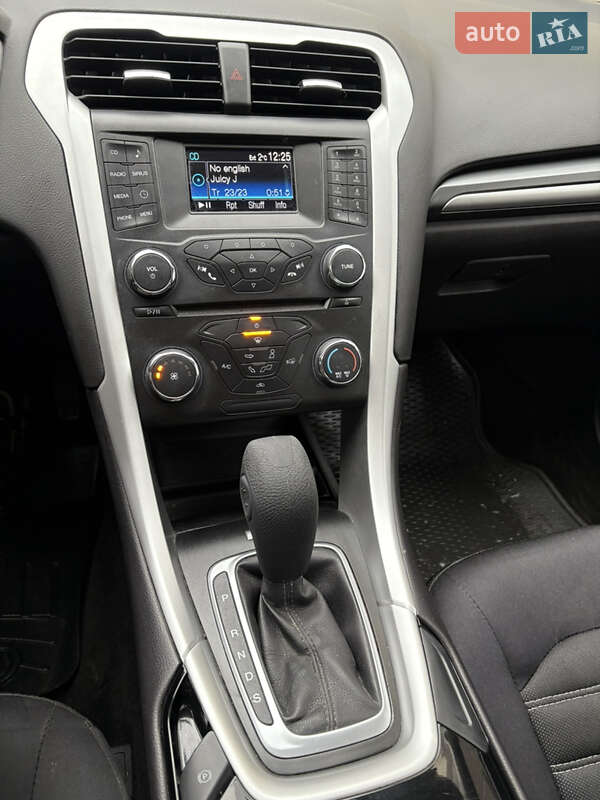 Седан Ford Fusion 2014 в Радивиліві фото 11 Седан Ford Fusion 2014 в Радивиліві
