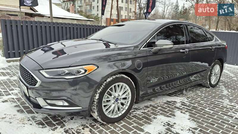 Седан Ford Fusion 2017 в Покрові