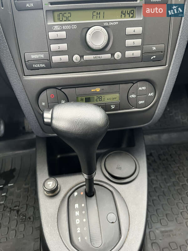 Хетчбек Ford Fusion 2011 в Ніжині