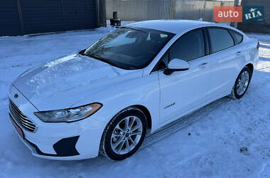 Седан Ford Fusion 2018 в Білій Церкві