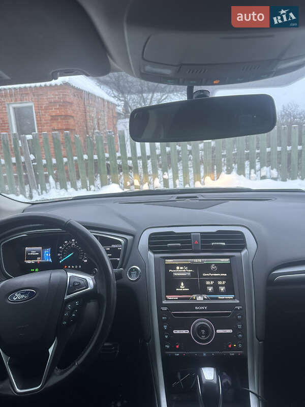 Седан Ford Fusion 2016 в Сумах