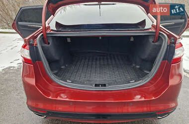 Седан Ford Fusion 2013 в Броварах