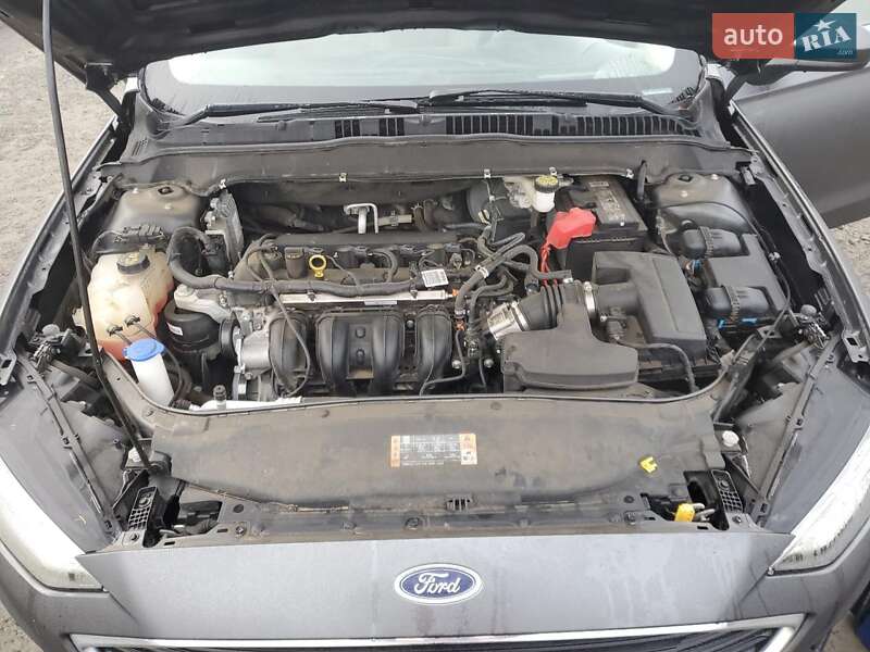 Седан Ford Fusion 2020 в Львові