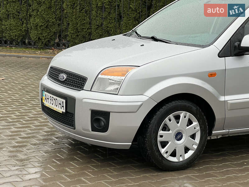 Хетчбек Ford Fusion 2010 в Одесі фото 3 Хетчбек Ford Fusion 2010 в Одесі