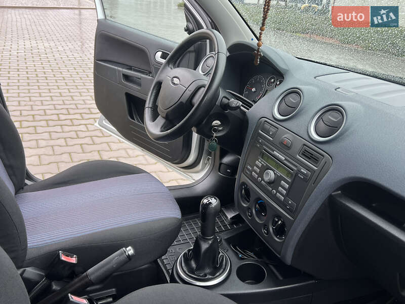 Хетчбек Ford Fusion 2010 в Одесі фото 38 Хетчбек Ford Fusion 2010 в Одесі