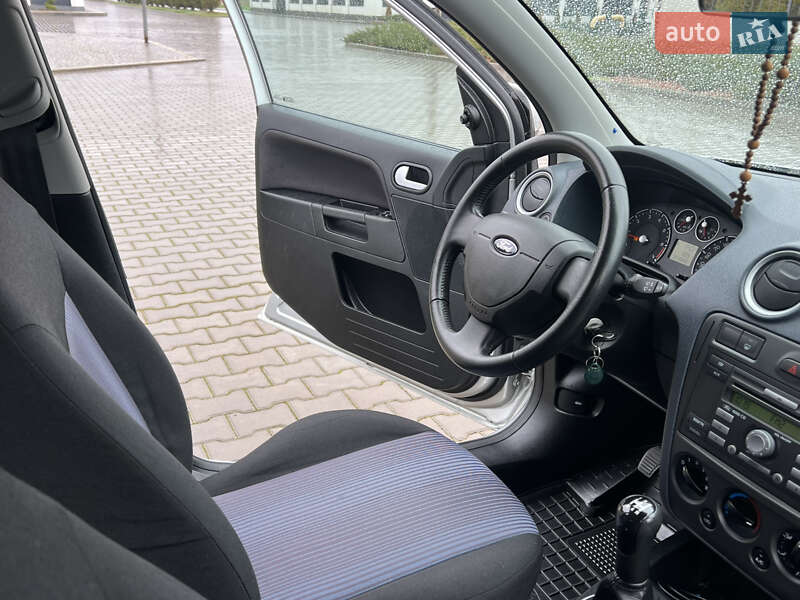 Хетчбек Ford Fusion 2010 в Одесі фото 42 Хетчбек Ford Fusion 2010 в Одесі