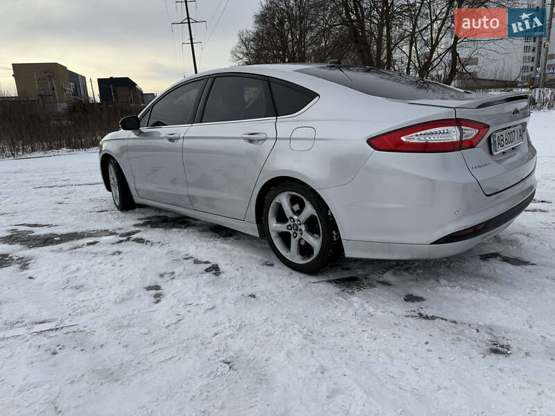 Седан Ford Fusion 2014 в Виннице