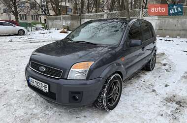 Хэтчбек Ford Fusion 2008 в Киеве